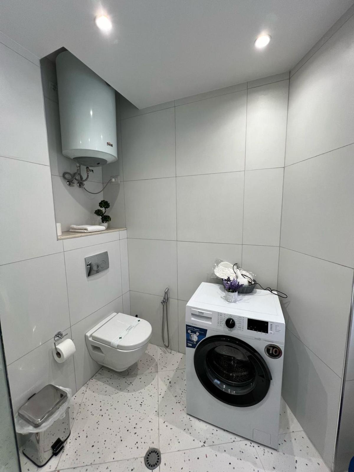 Metropolitan Charm: Cozy 1Br In 7Min To Skanderbeg Lejlighed Tirana Eksteriør billede